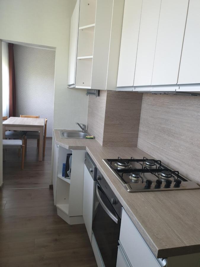 Apartman Valentin Apartment Komarno Exterior photo