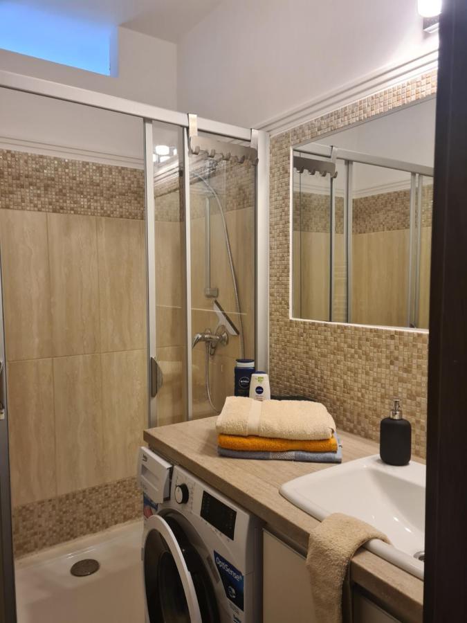 Apartman Valentin Apartment Komarno Exterior photo